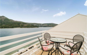 Nice apartment in Slano with WiFi and 2 Bedrooms, Slano